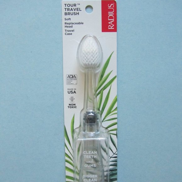 New RADIUS Tour Travel Brush & Case with Replaceable Brush Head ADA Accepted - Picture 1 of 5